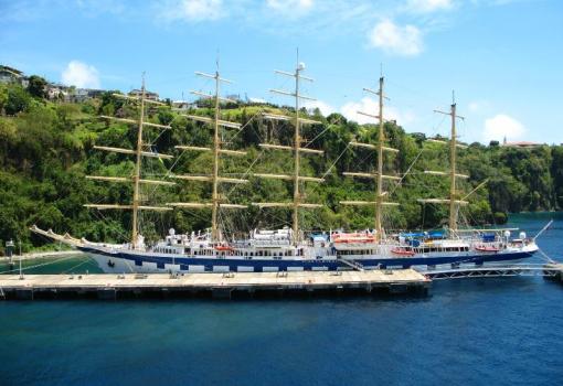 Destinos increibles, inaccesibles a los grandes cruceros